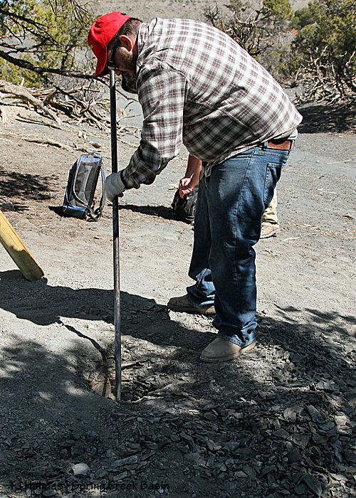 032514chalenposthole