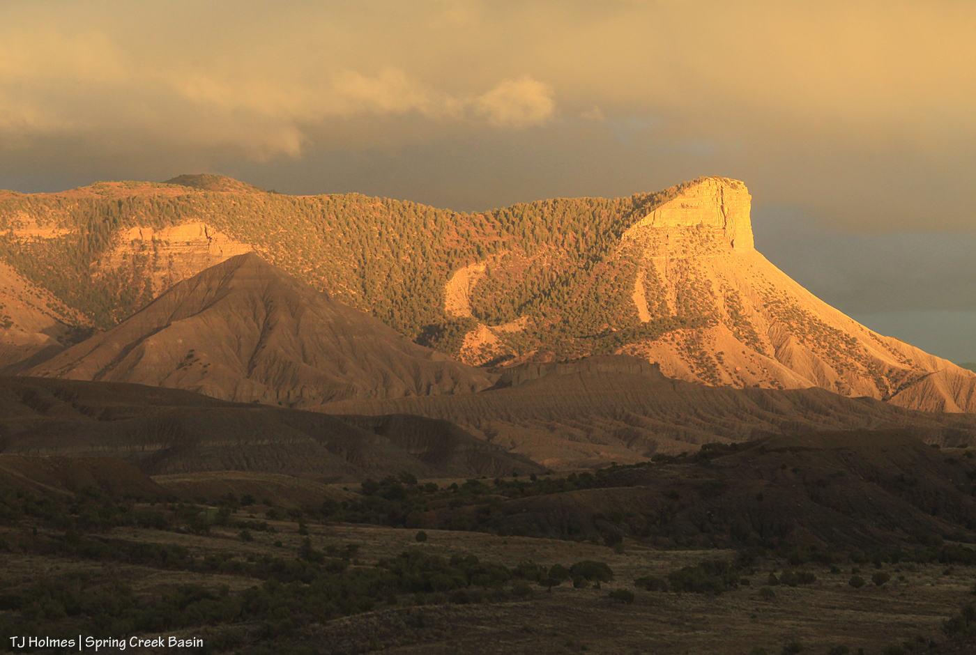Sunset light on Temple Butte.